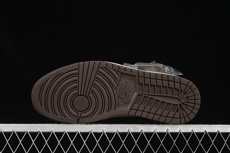 All Categories Air Jordan Jordan Series Basketball Shoes Air Jordan 1 High Pure Original Travis Scott x Air Jordan 1 High OG AJ1 Reverse Hook Limited Edition CD4487-100